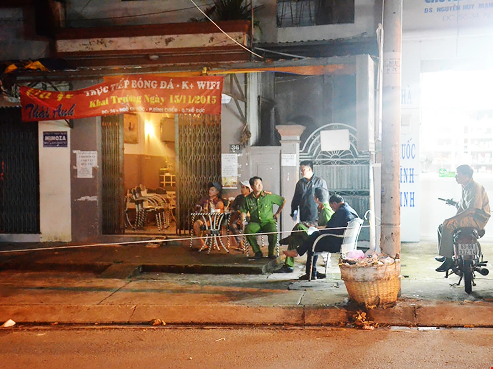 Truy bắt kẻ giết người ở quán cà phê ảnh 2 Truy bắt kẻ giết người ở quán cà phê ảnh 2